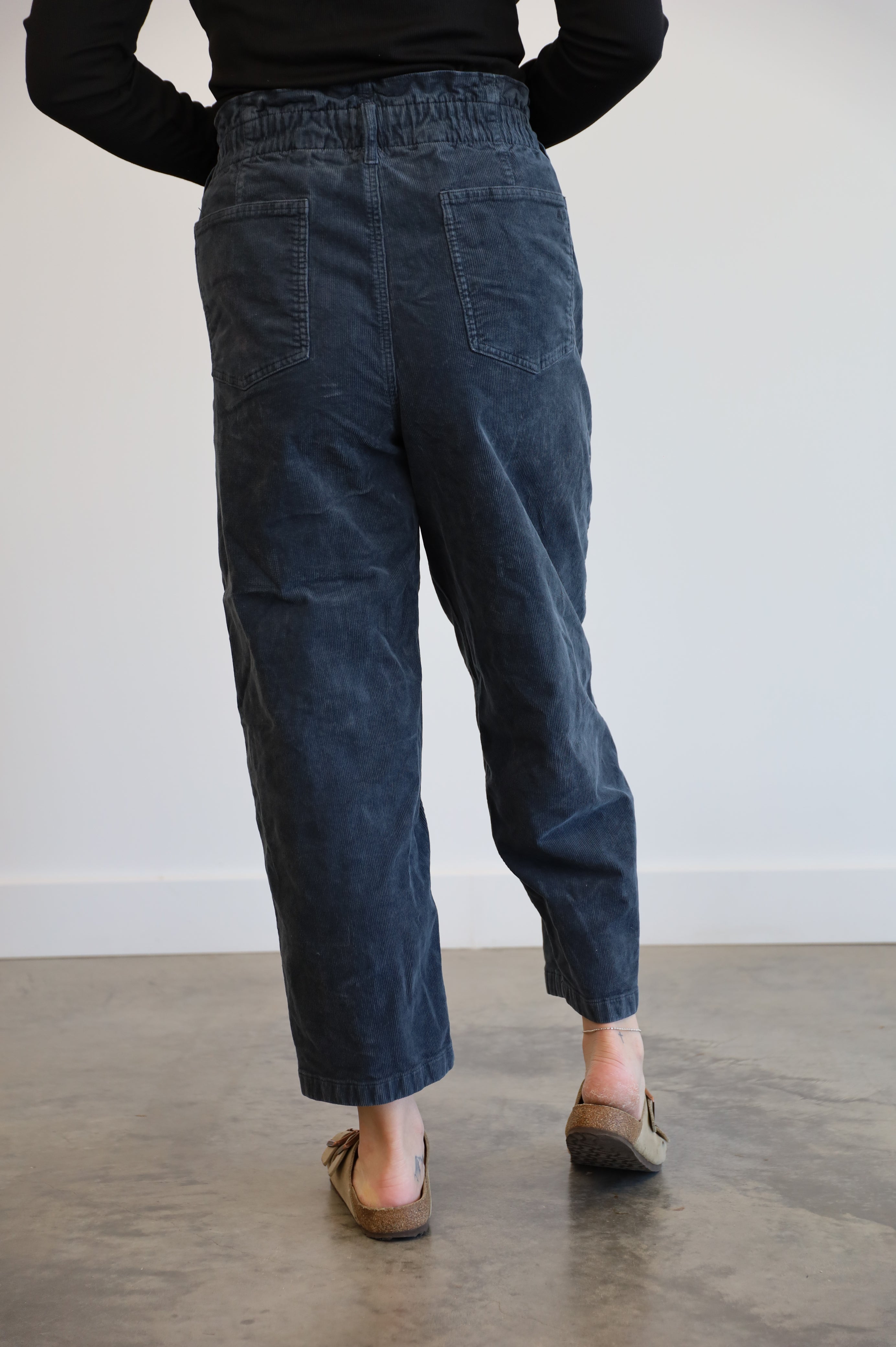 american eagle - size 14 regular
