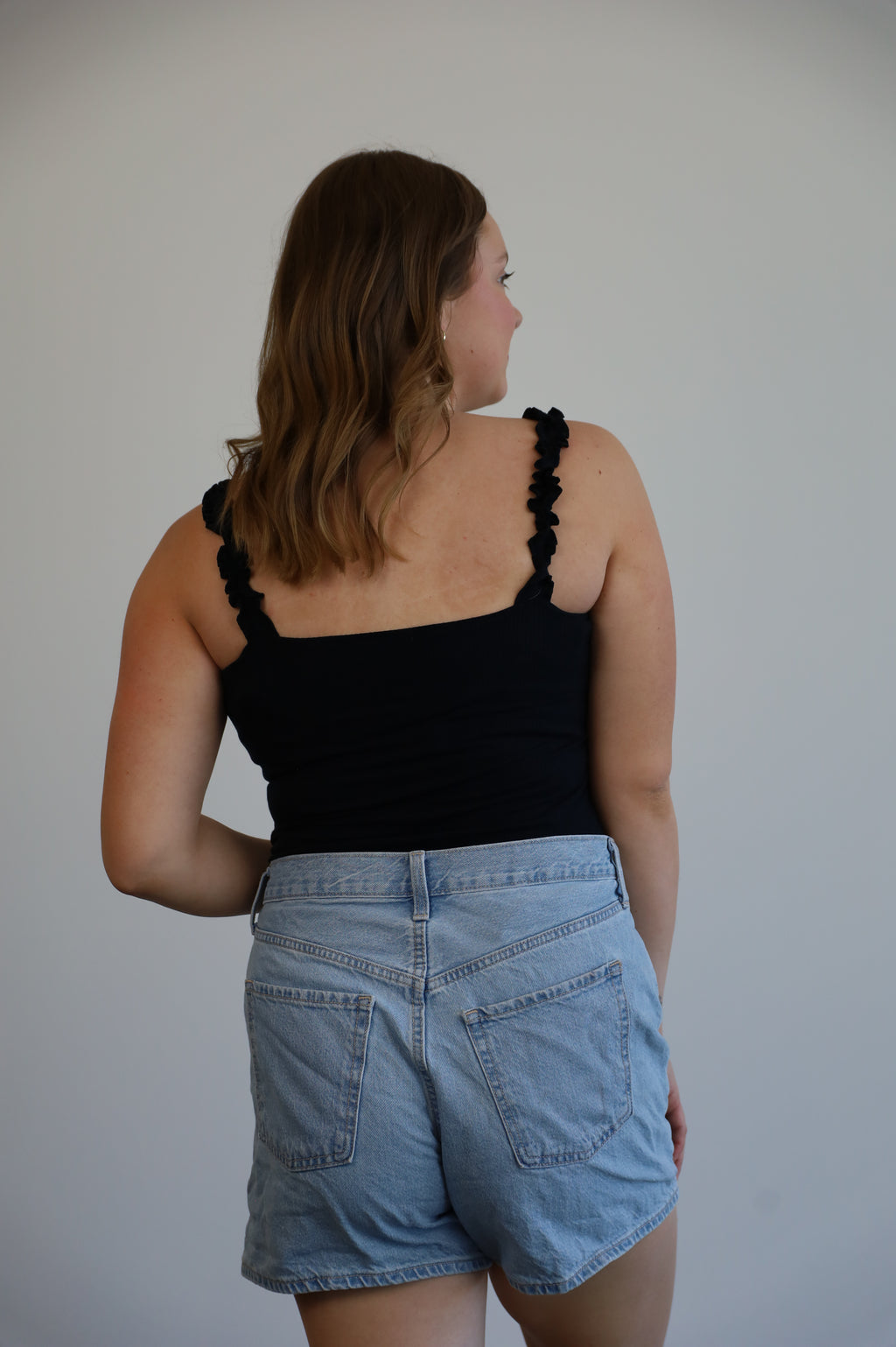 hollister - large
