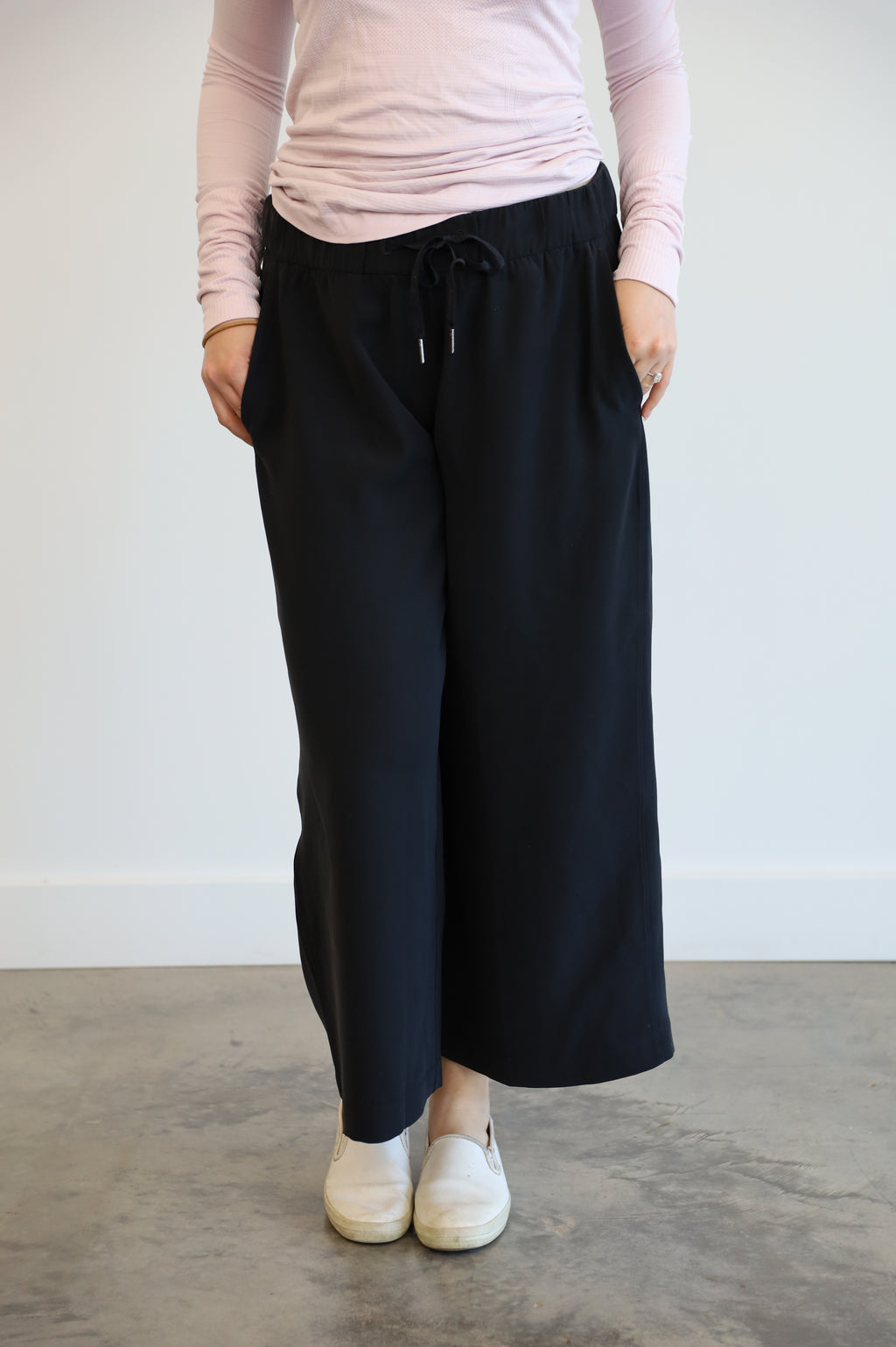 lululemon - size 10