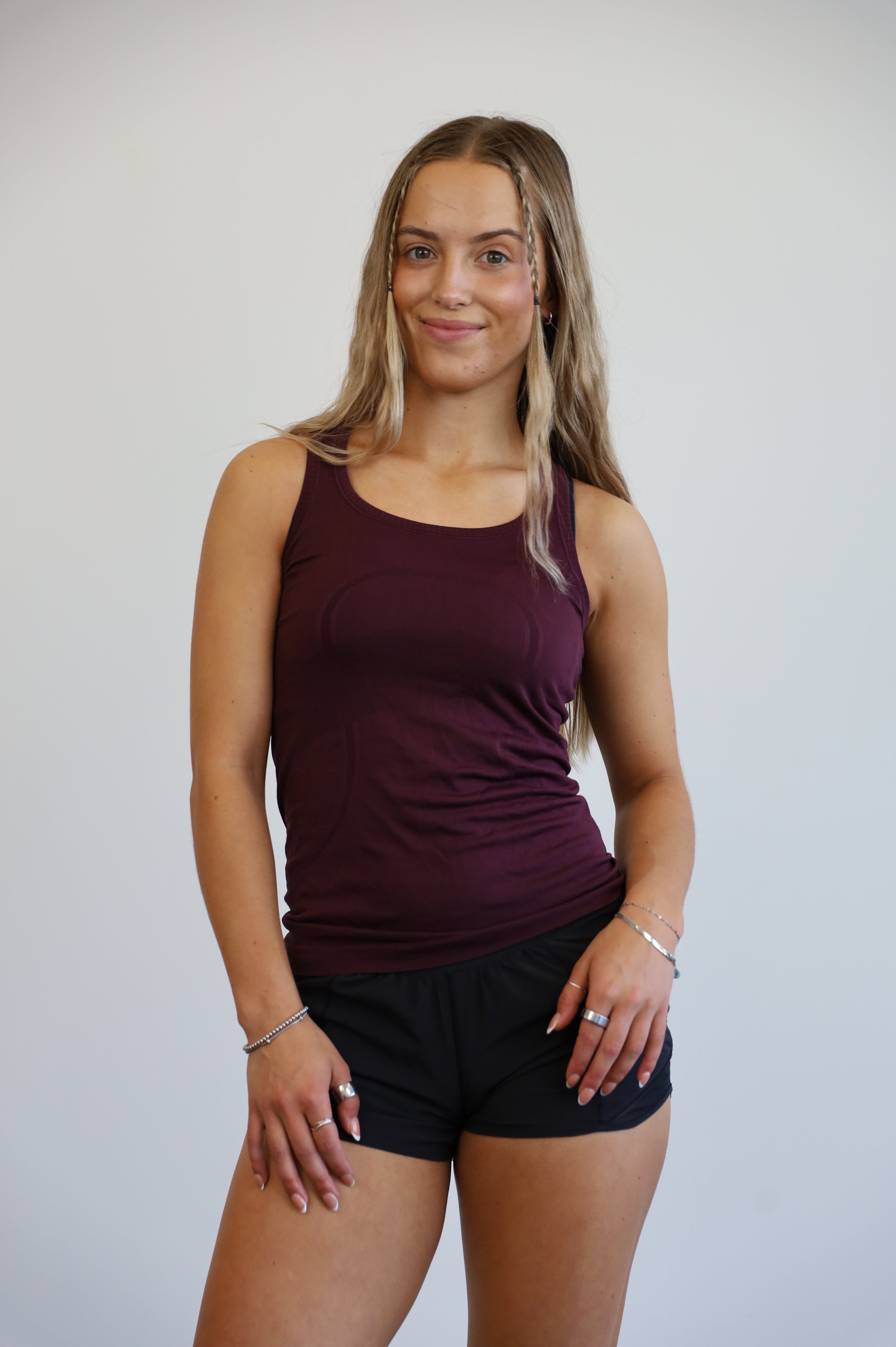 lululemon - size 6