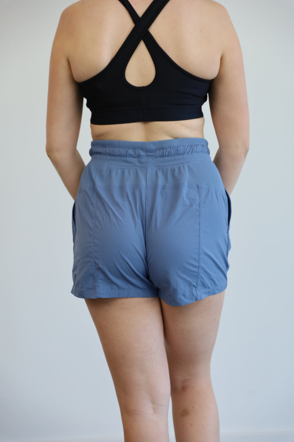 lululemon - size 8
