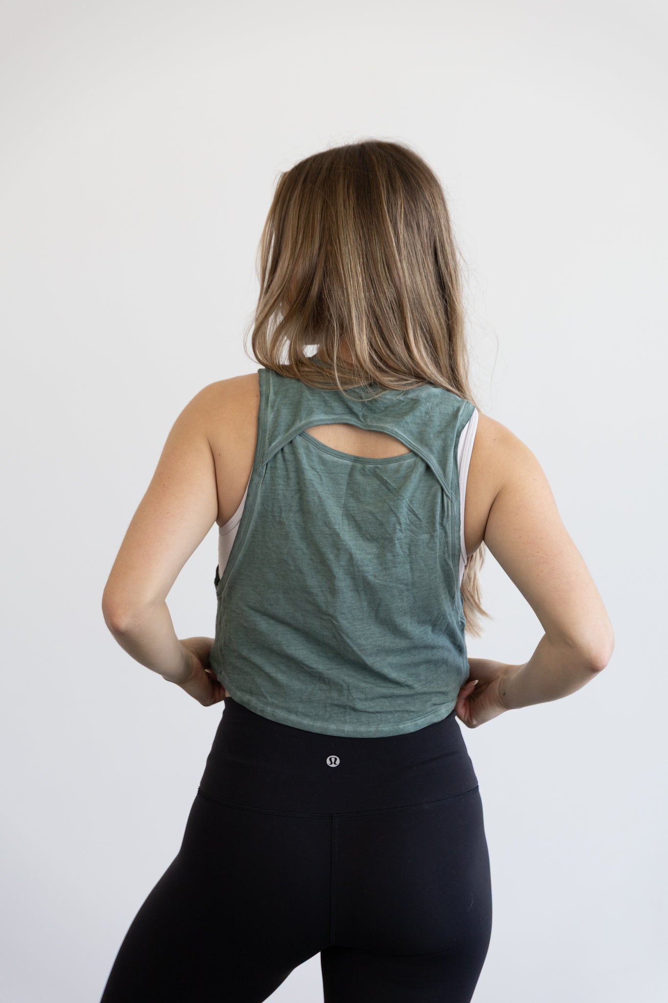 lululemon - size 6/8