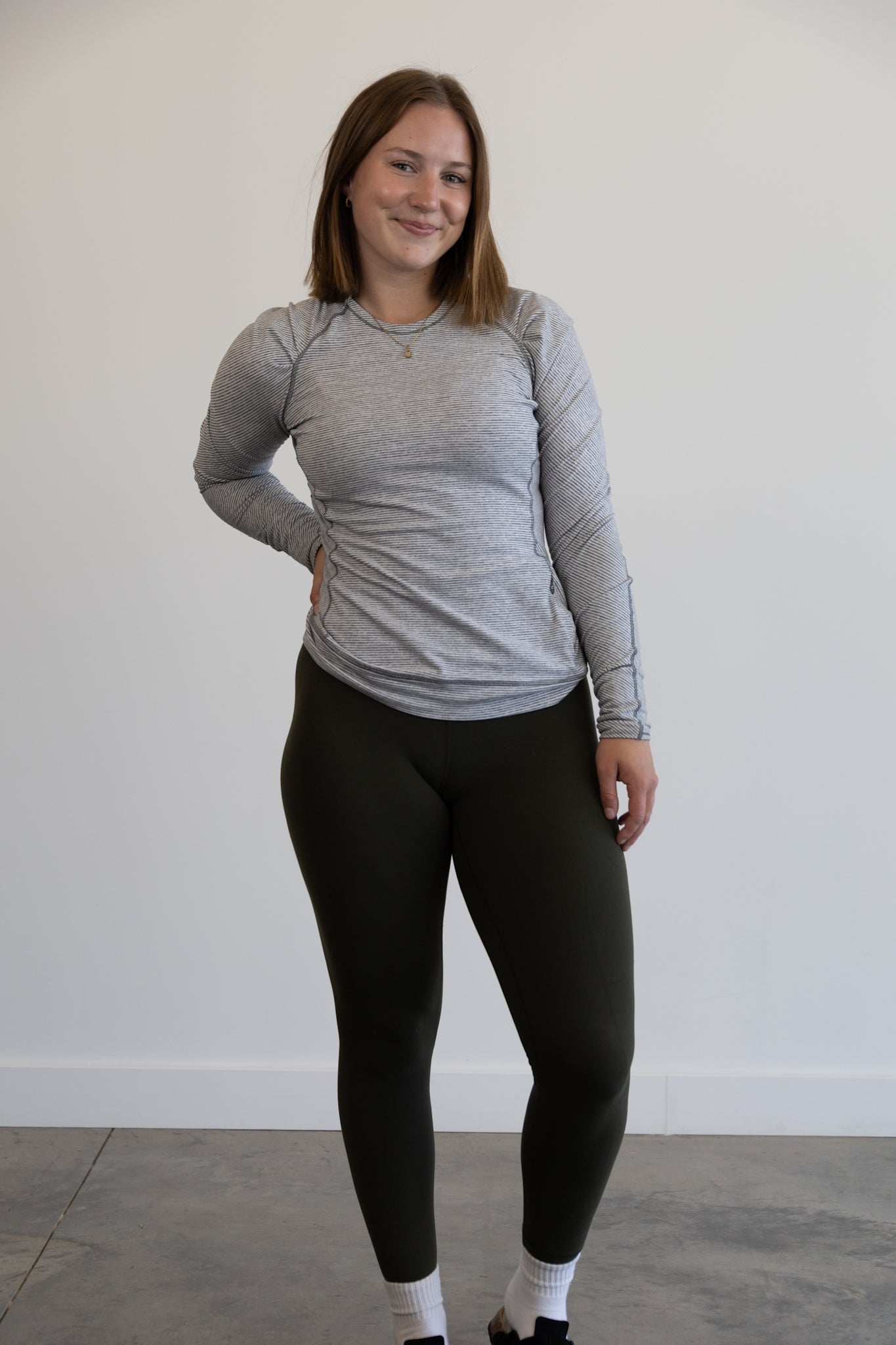 lululemon - size 4