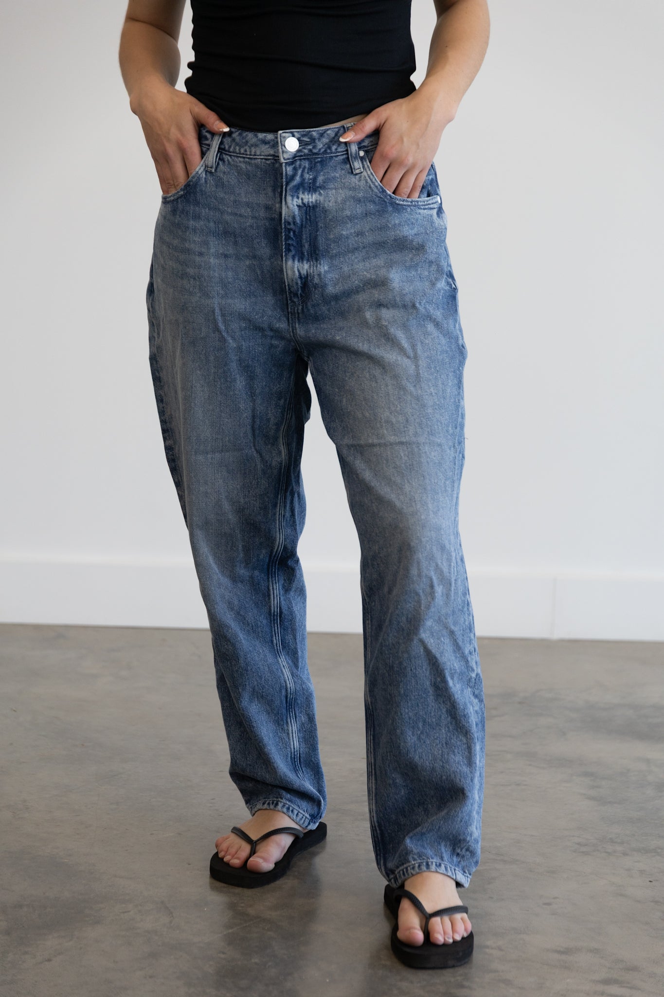 guess - size 32