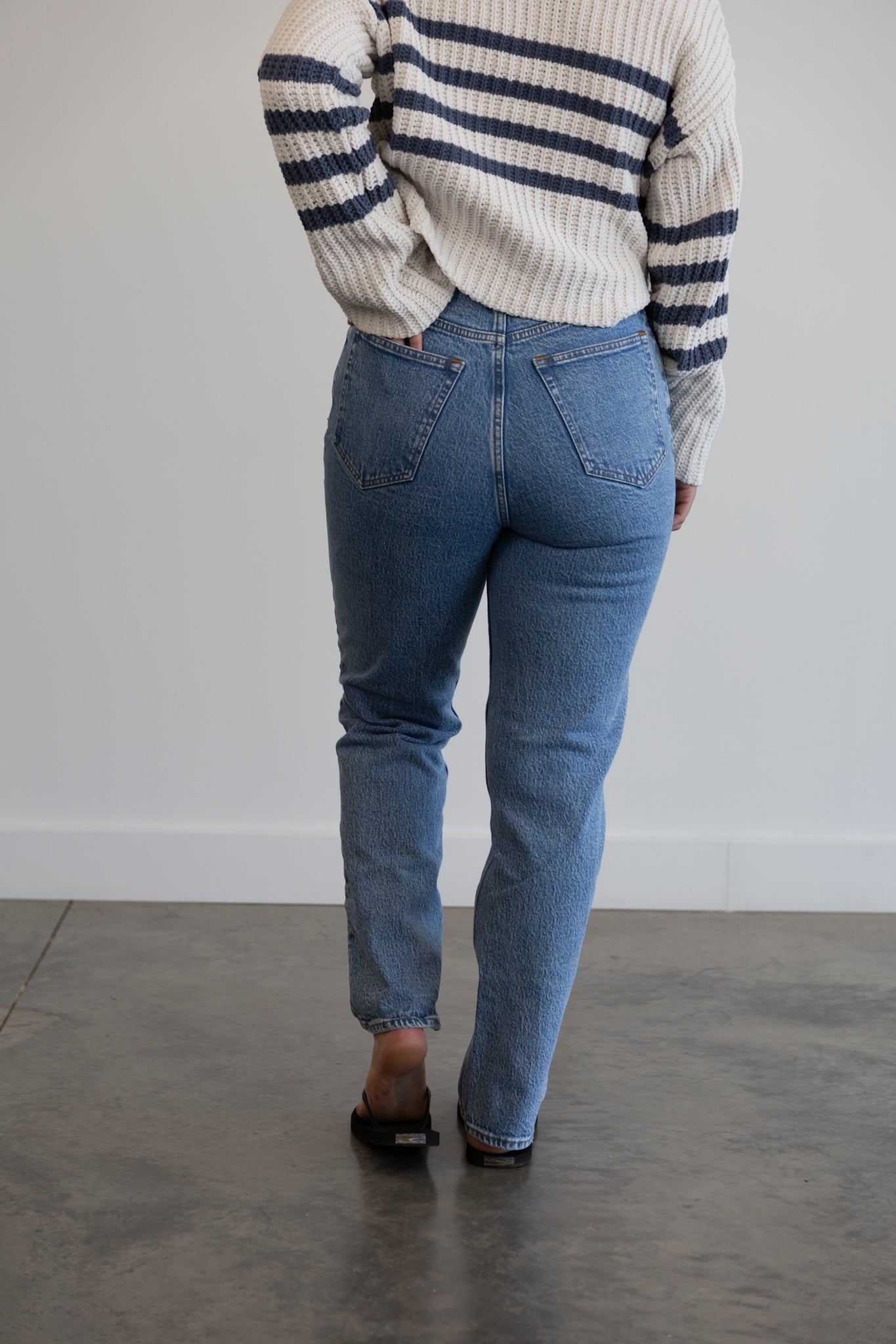 abercrombie & fitch - size 29R