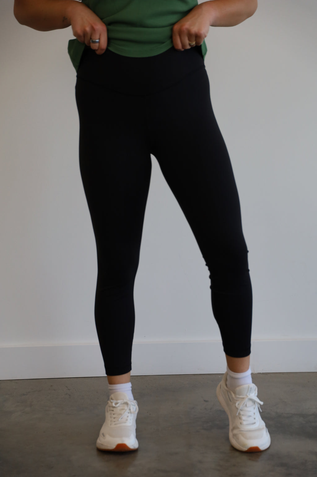 lululemon - size 10
