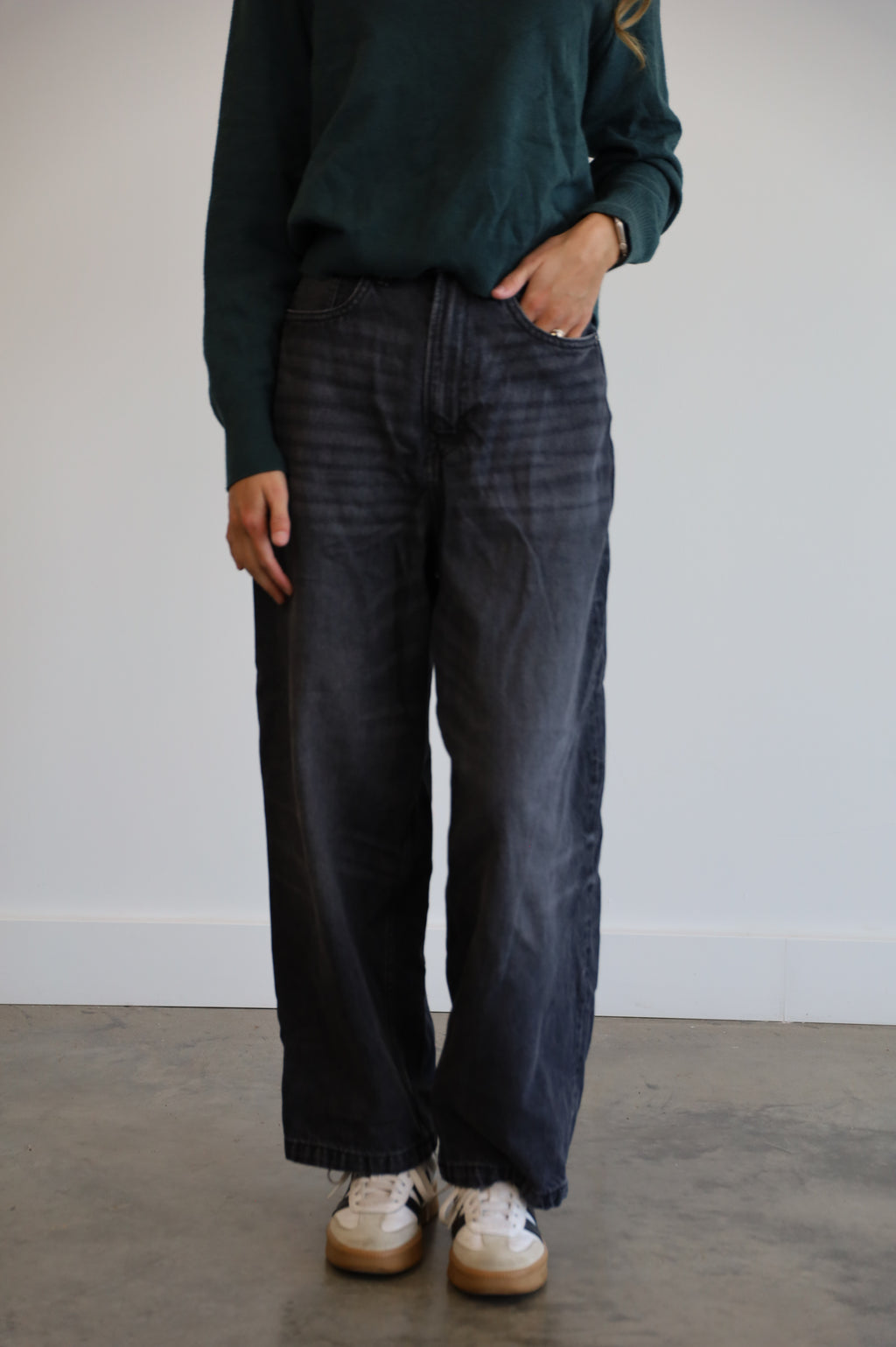 h&m - size 28
