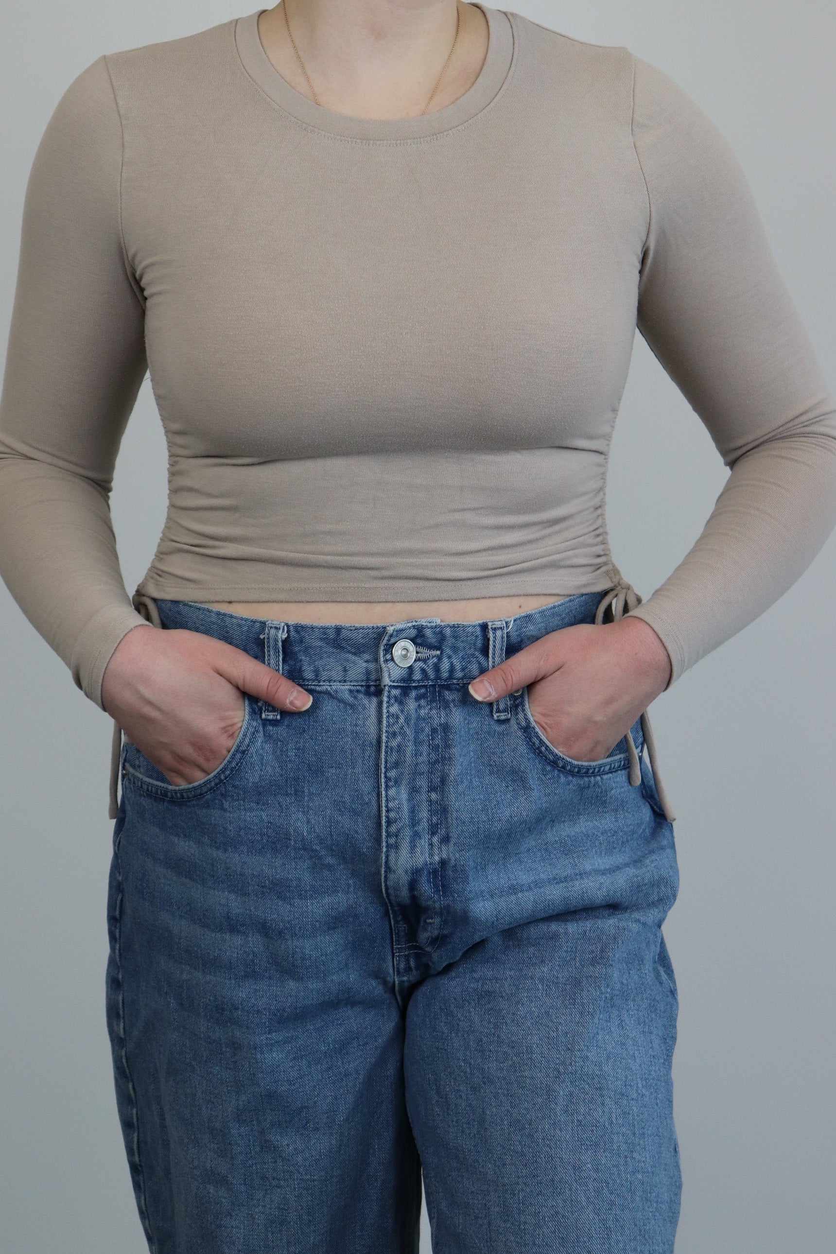 abercrombie & fitch - medium