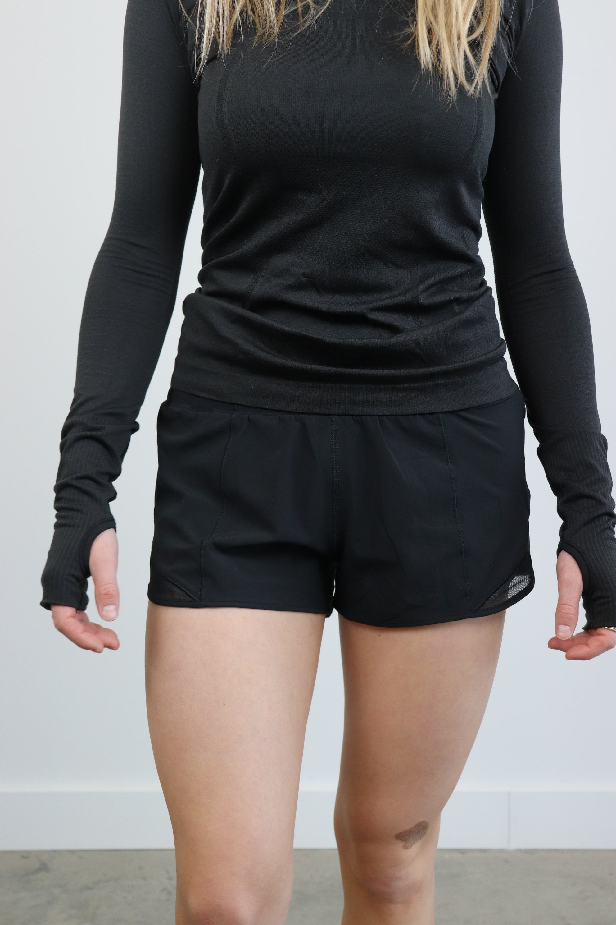 lululemon - size 4