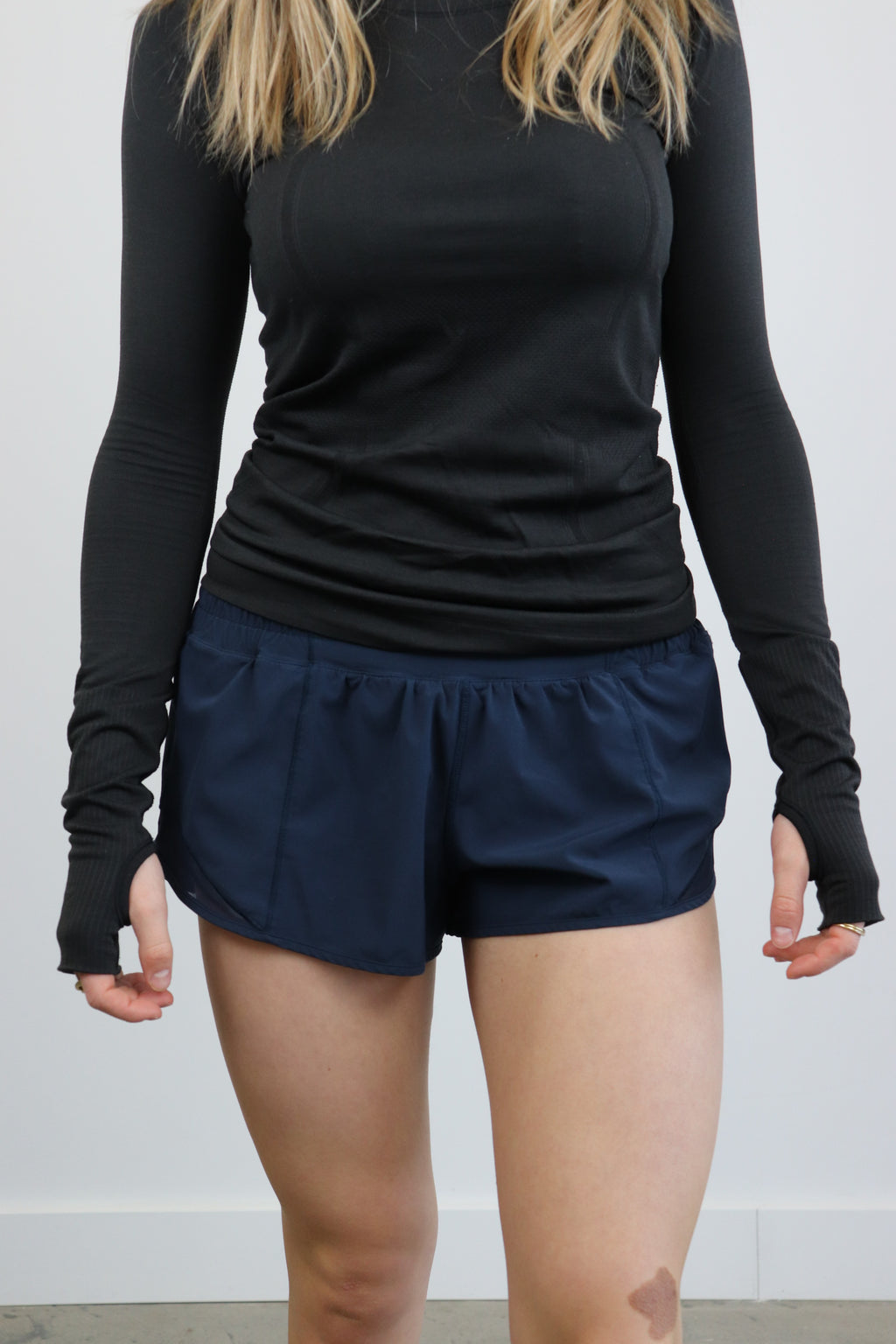 lululemon - size 8