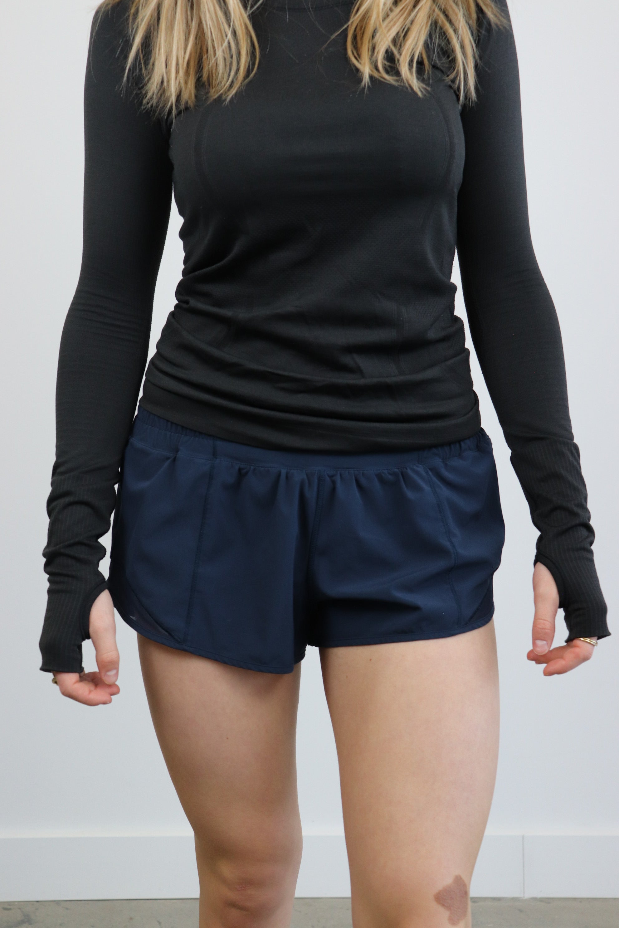 lululemon - size 8