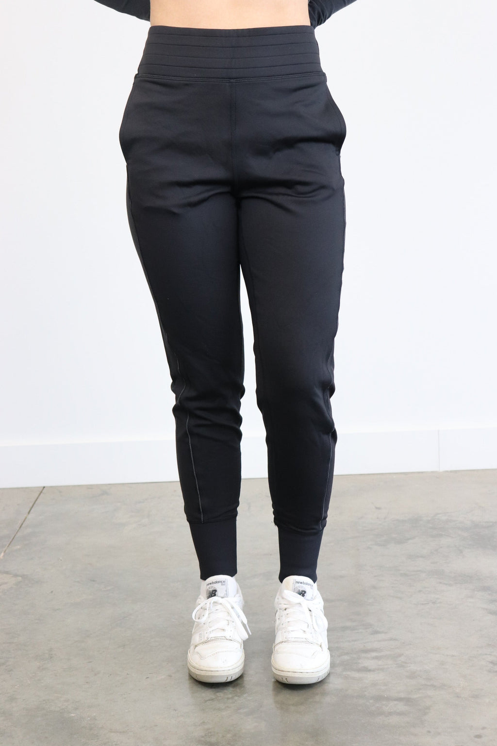lululemon - size 6