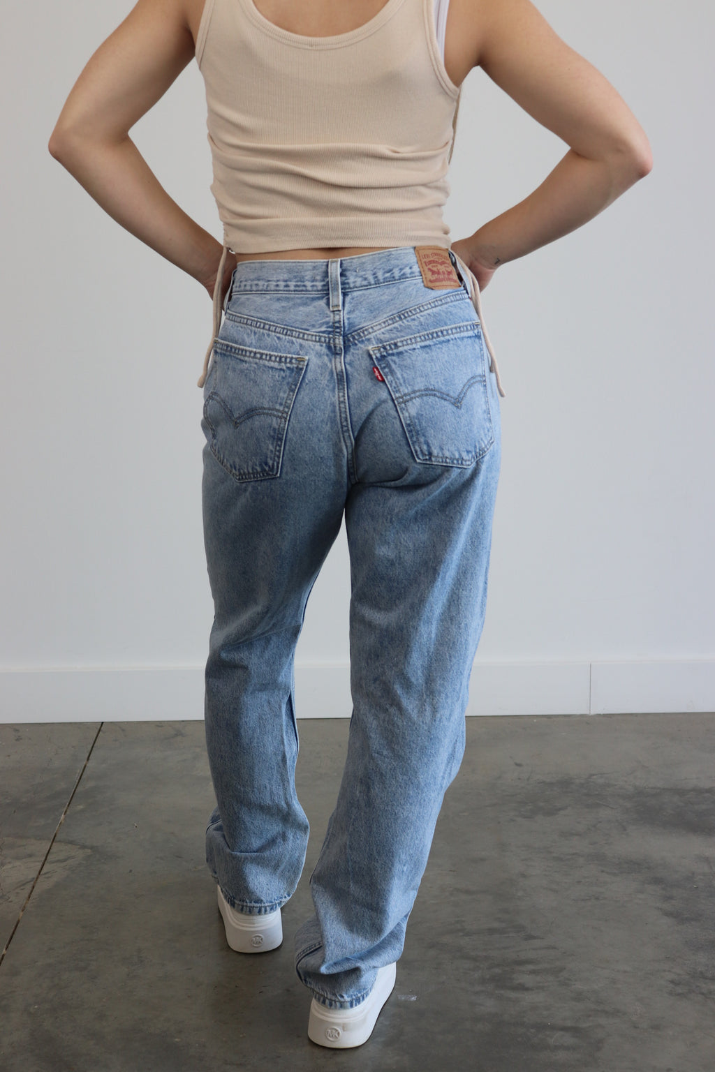 levis - size 28