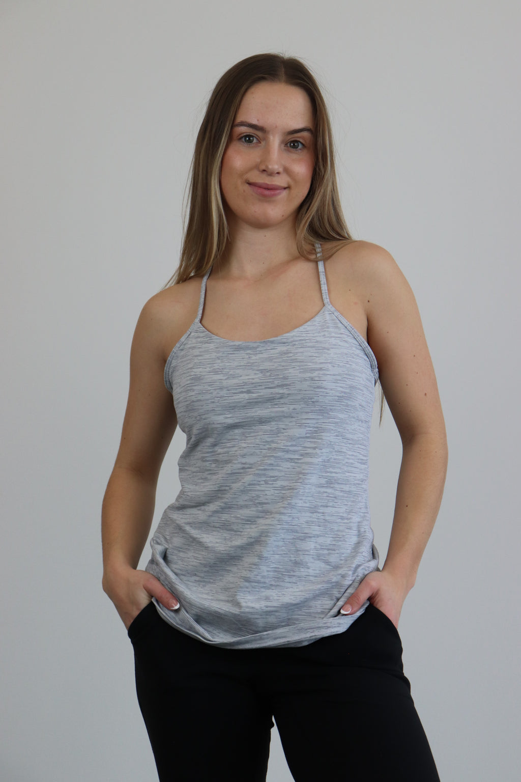 lululemon - size 8