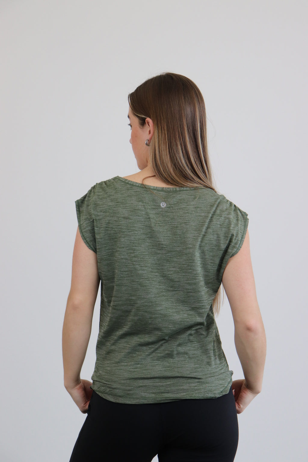 lululemon - size 6