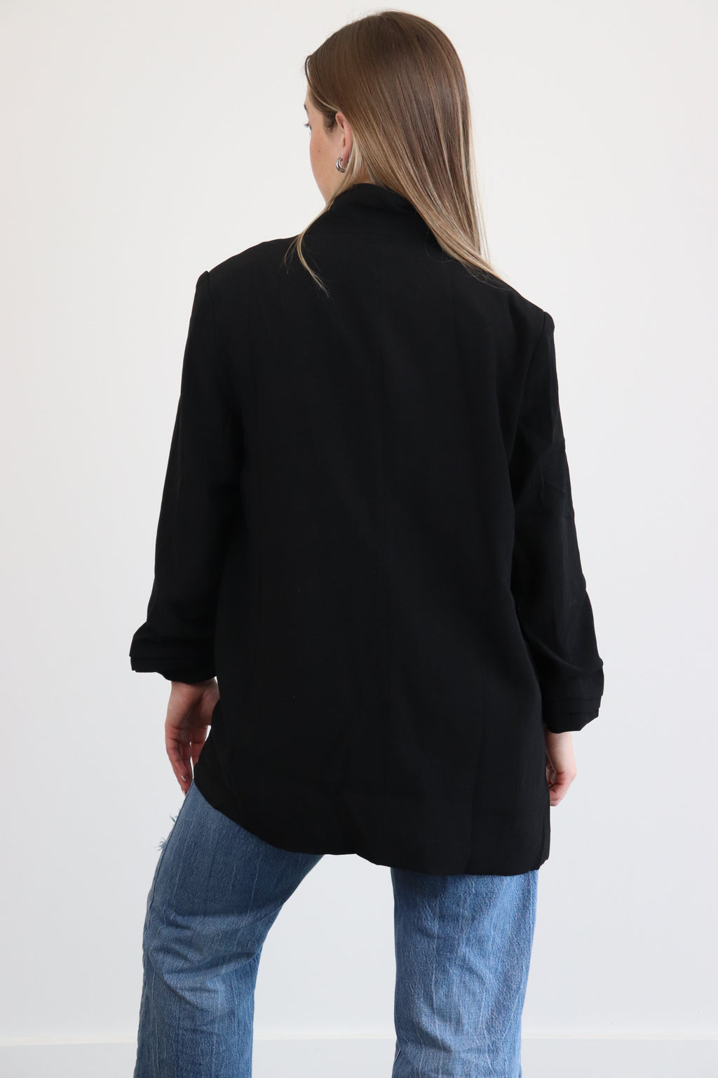 lulus - medium