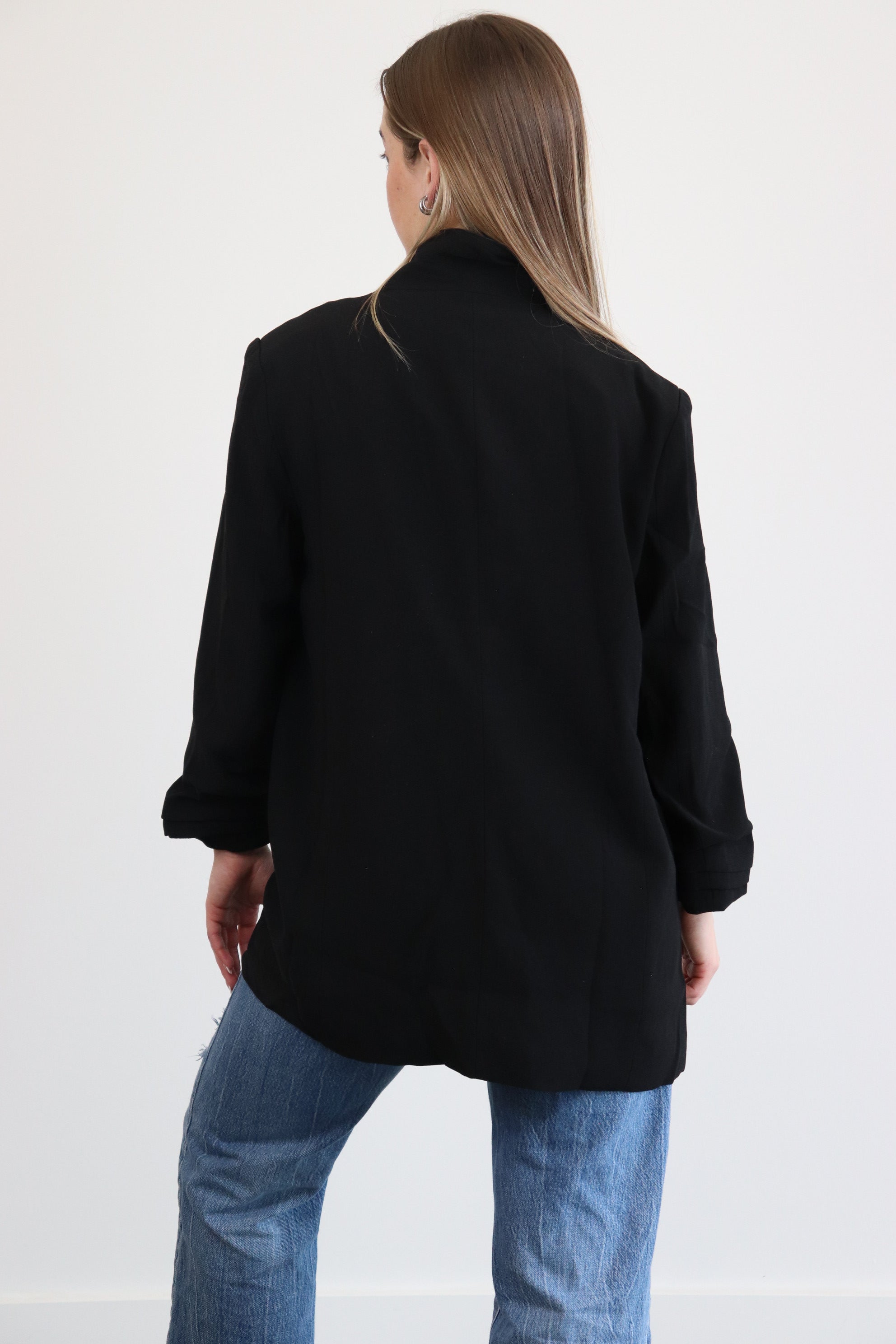 lulus - medium