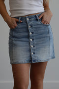 american eagle - size 4