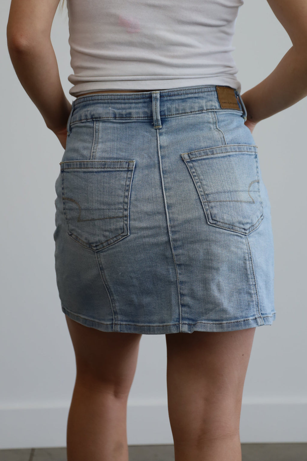 american eagle - size 4