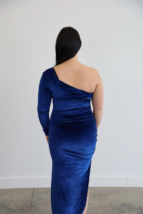 alina malena - medium