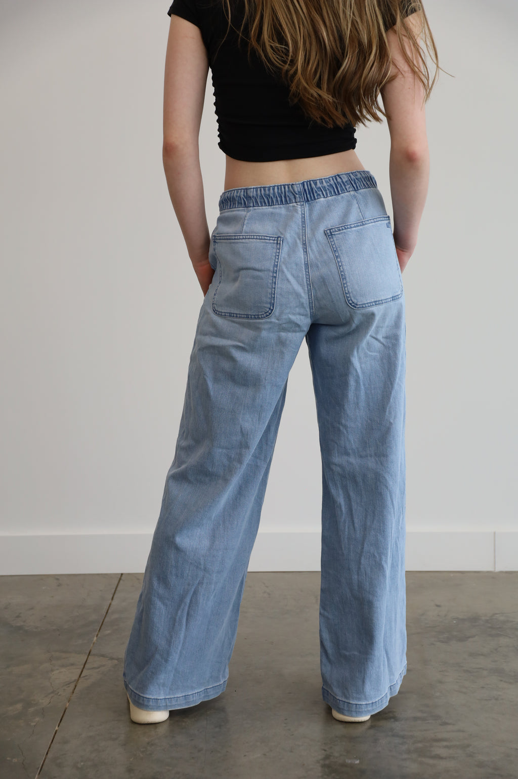american eagle - small