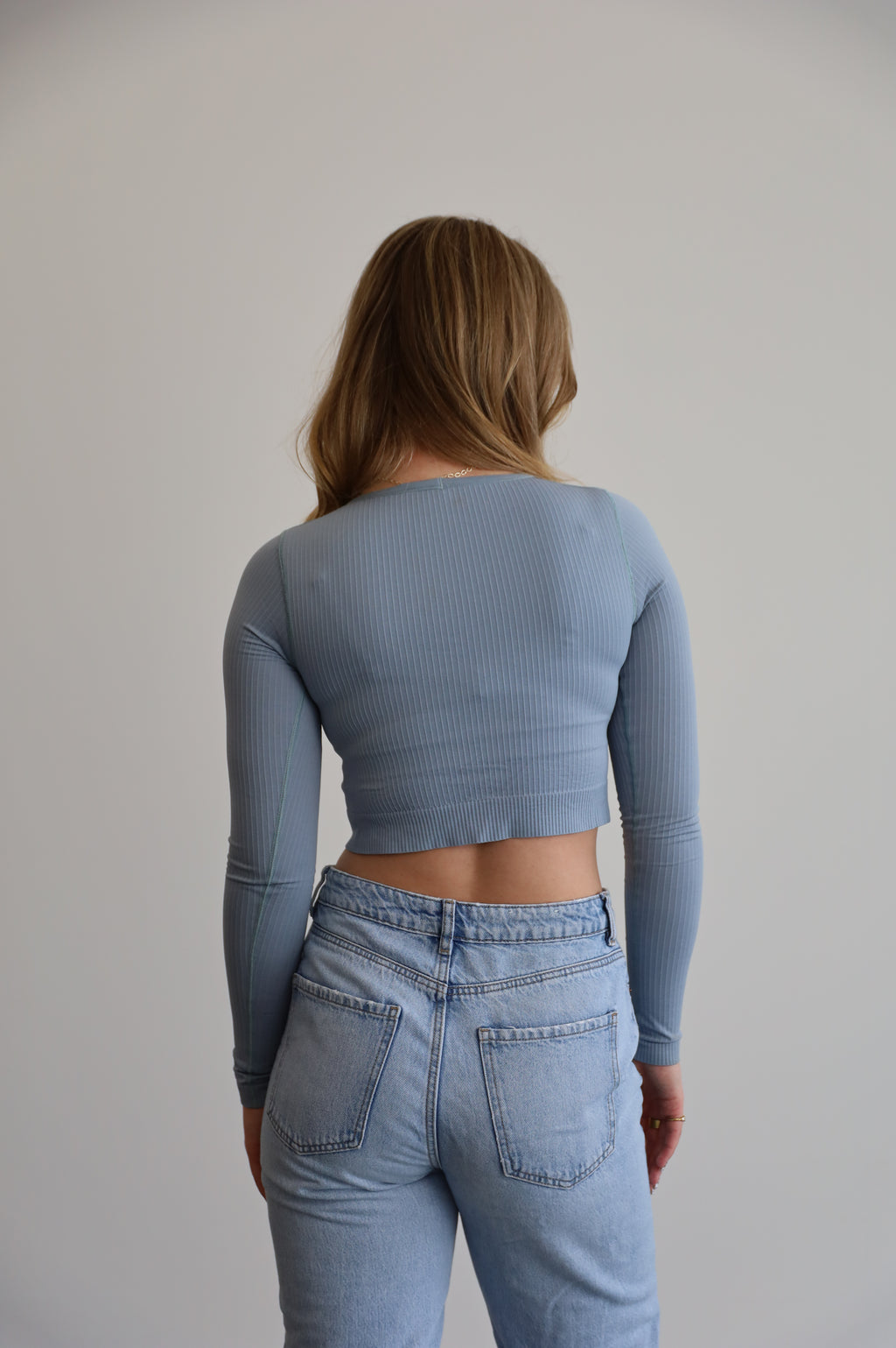 lululemon - size 8