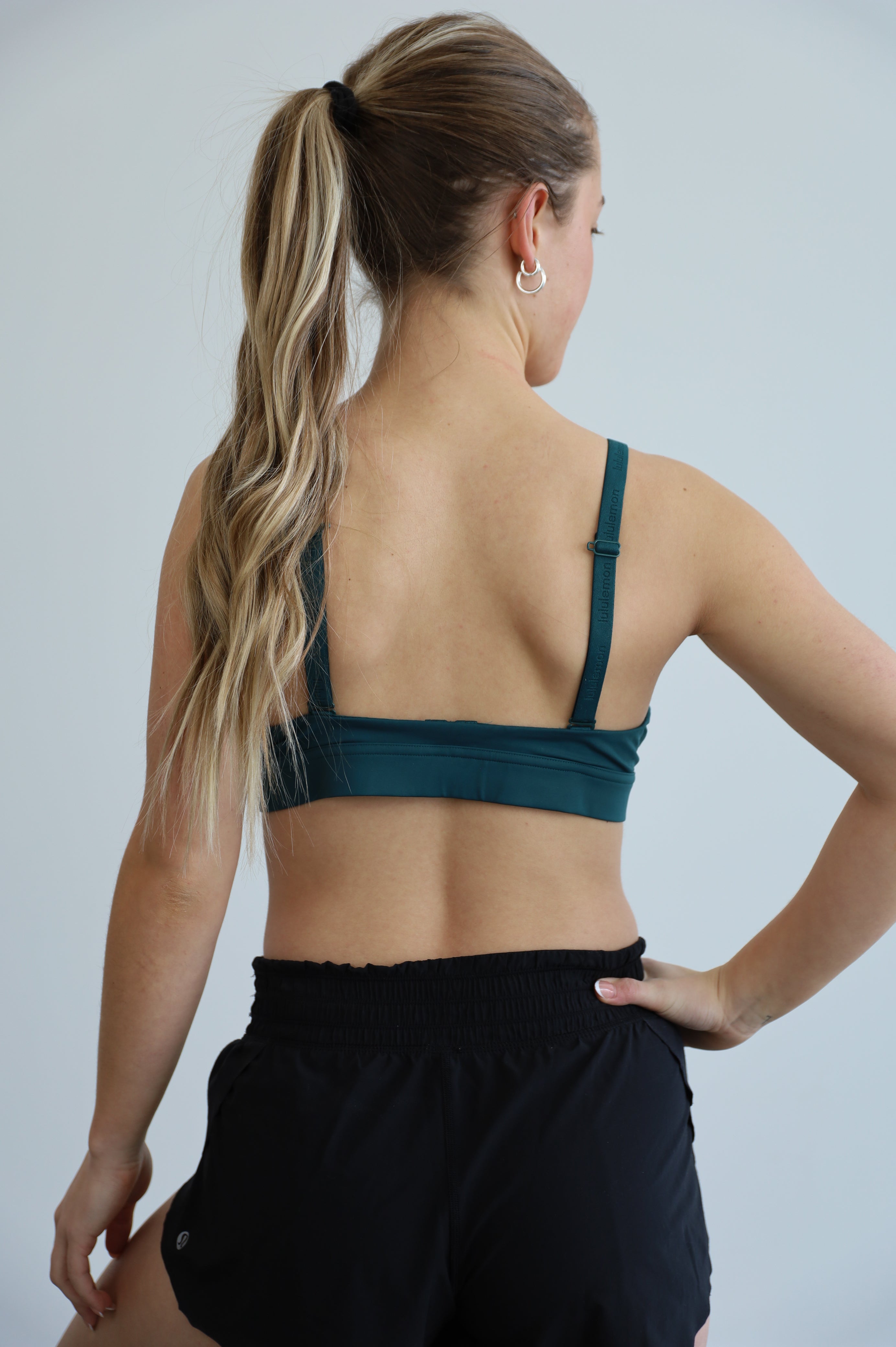 lululemon - size 10