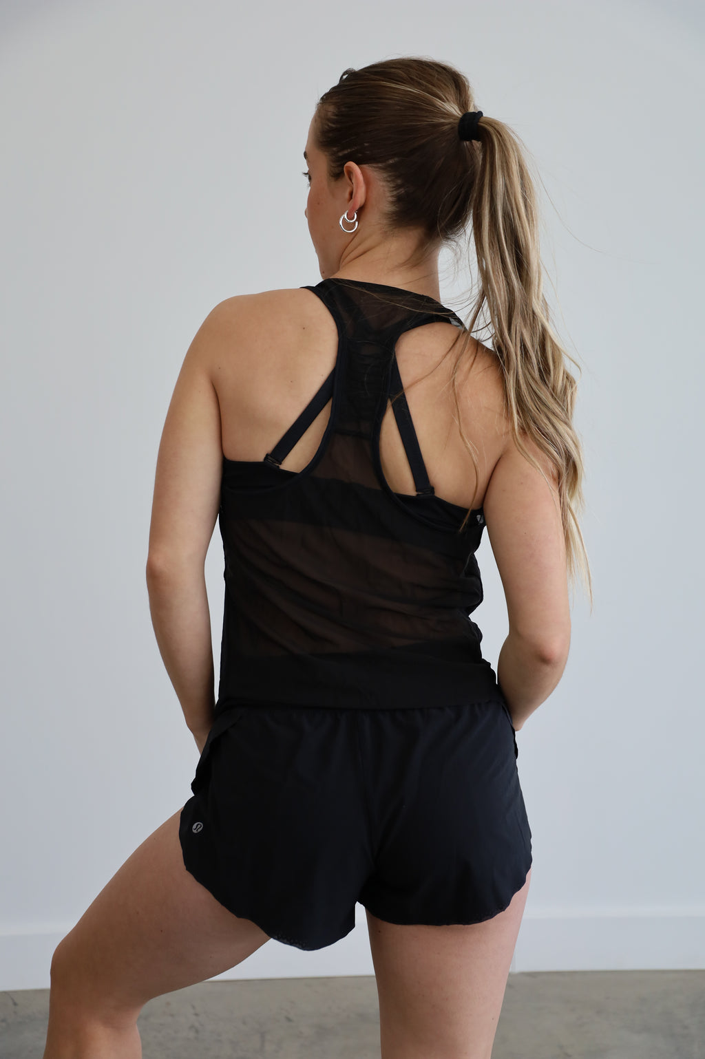 lululemon - size 6