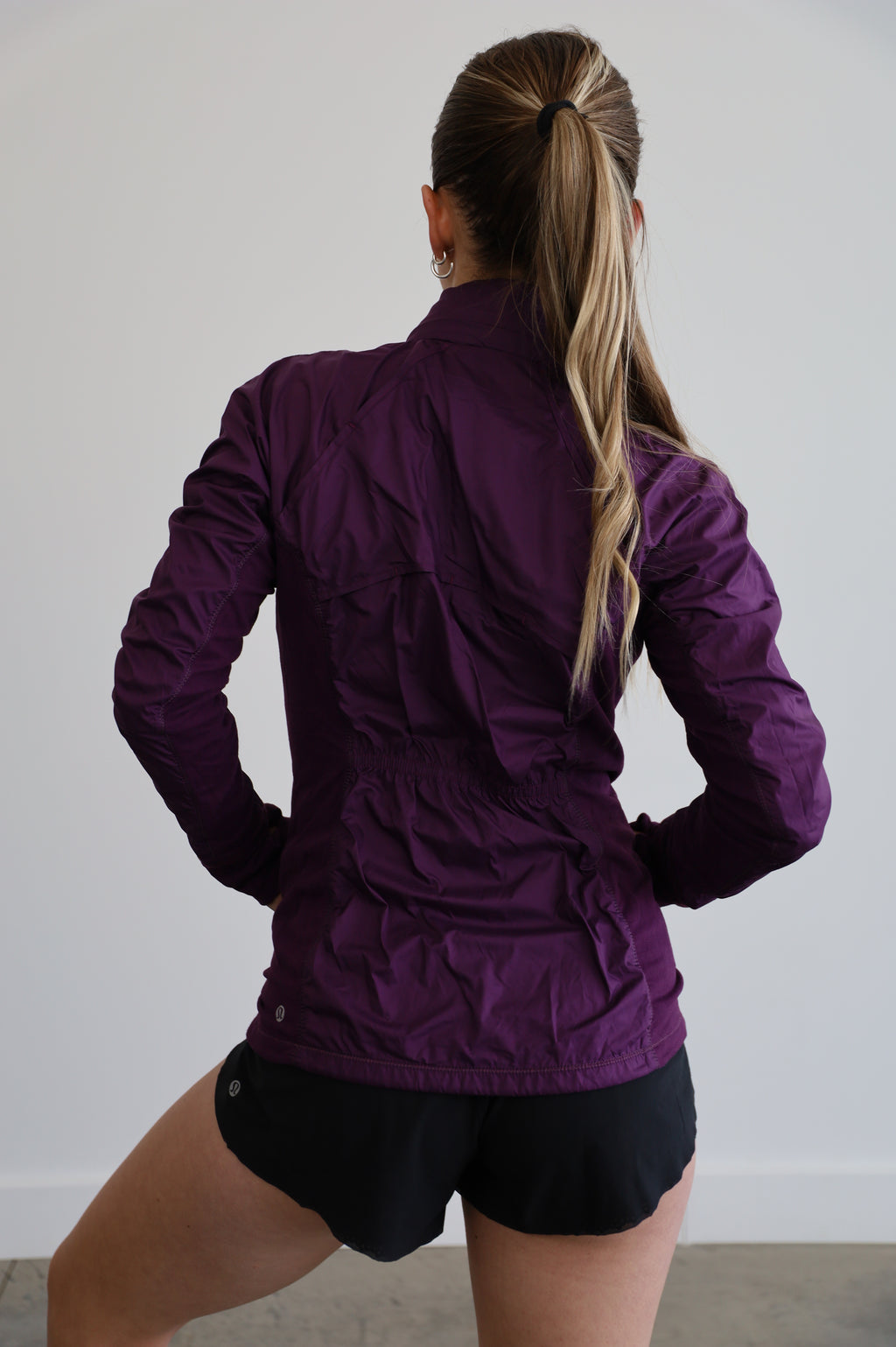 lululemon - size 6