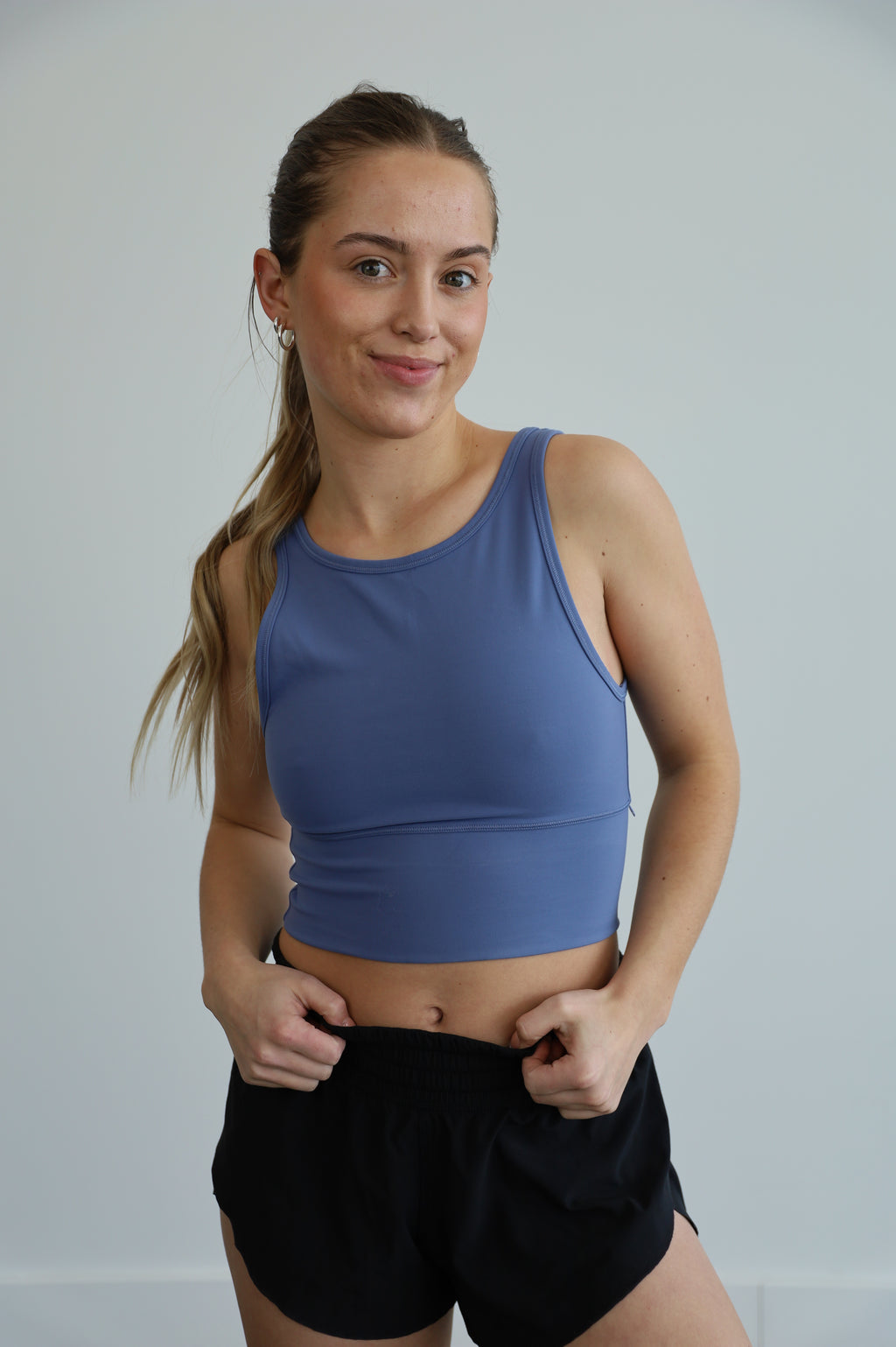 lululemon - size 8