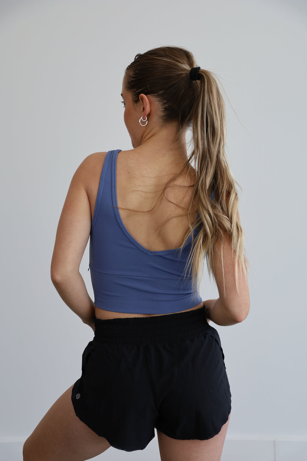 lululemon - size 8