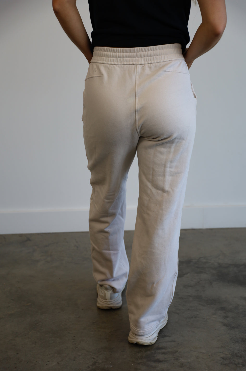 lululemon - size 6