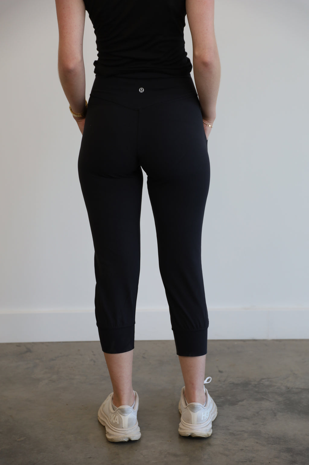 lululemon - size 4