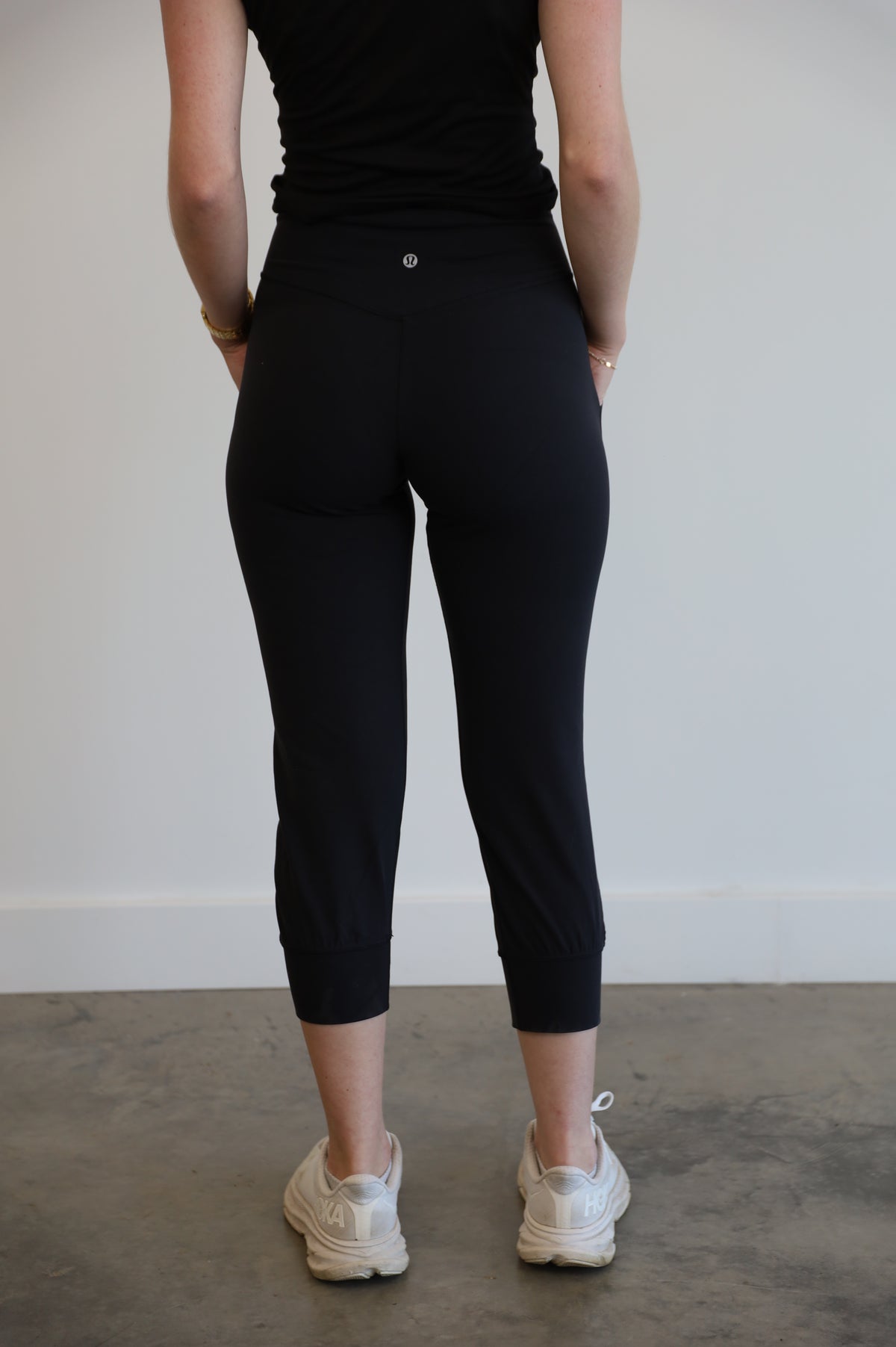 lululemon - size 4