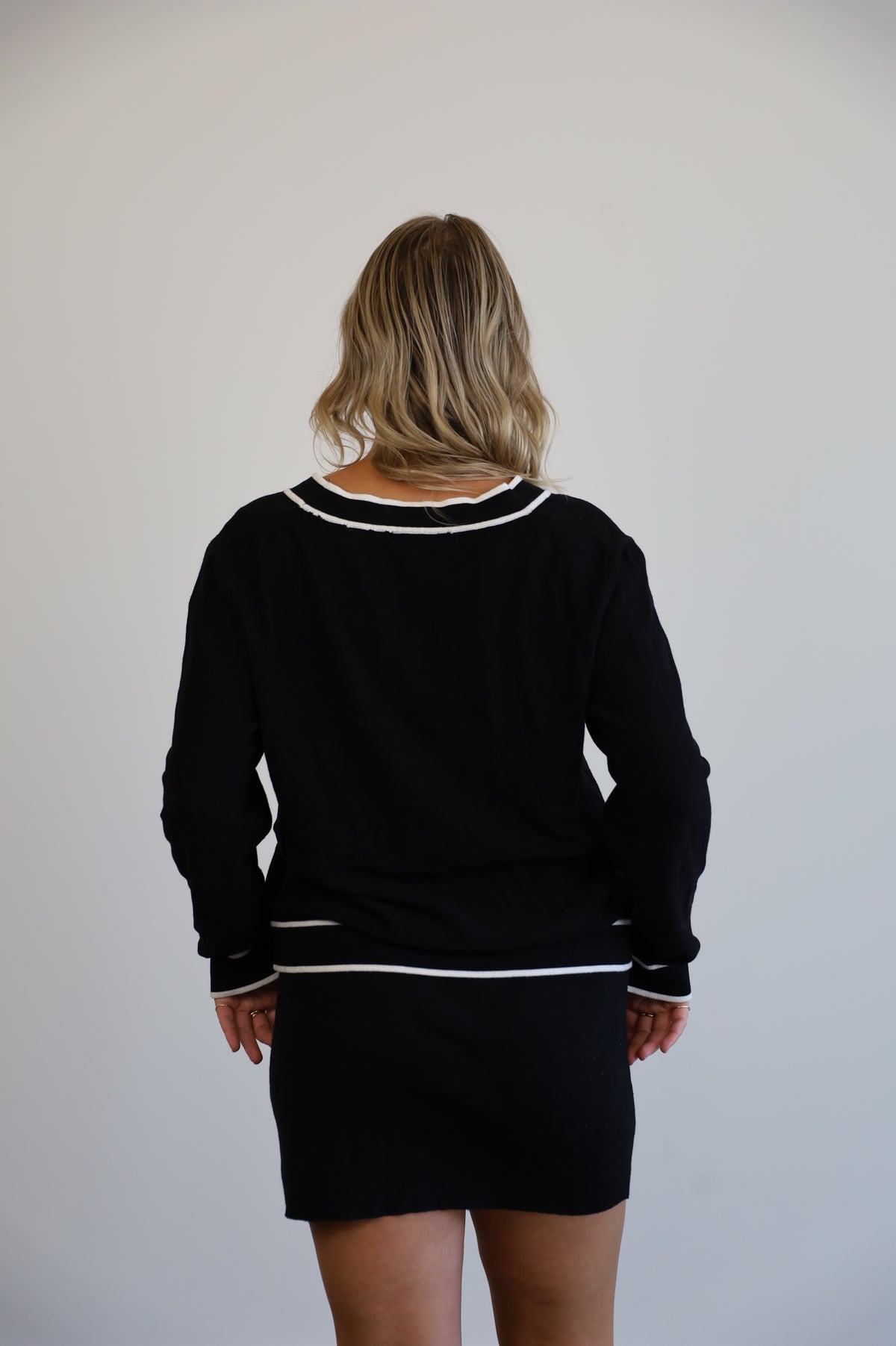 tahari - x large