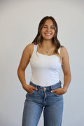 hollister - medium