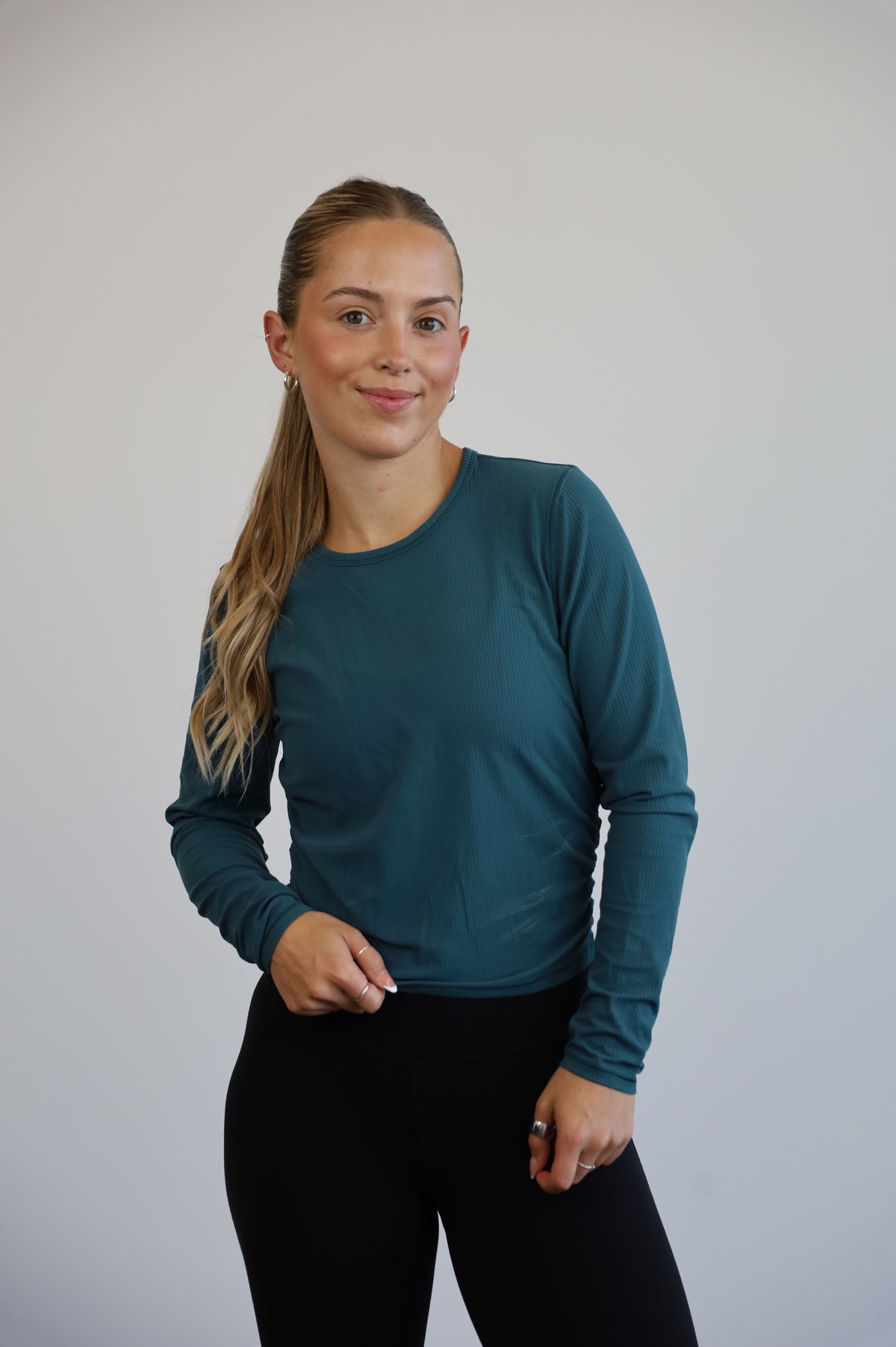 lululemon - size 6