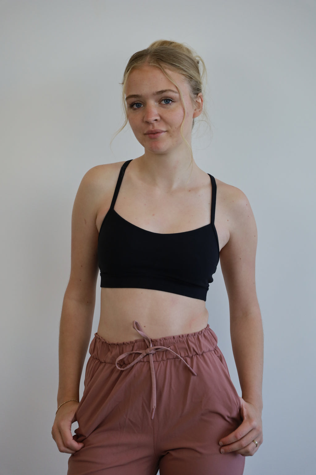 lululemon - size 6