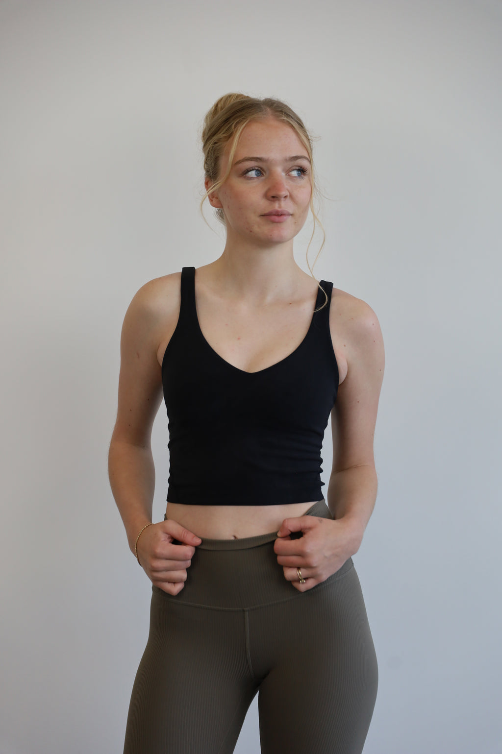 lululemon - size 4