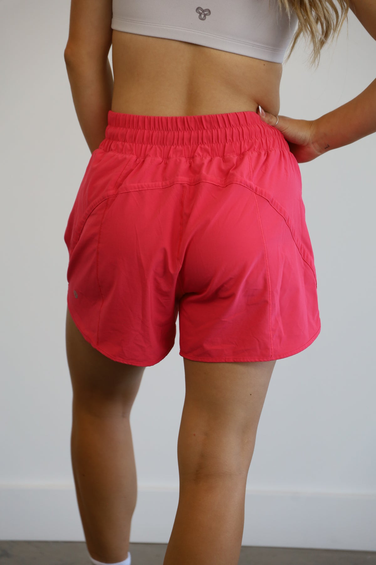 lululemon - size 8