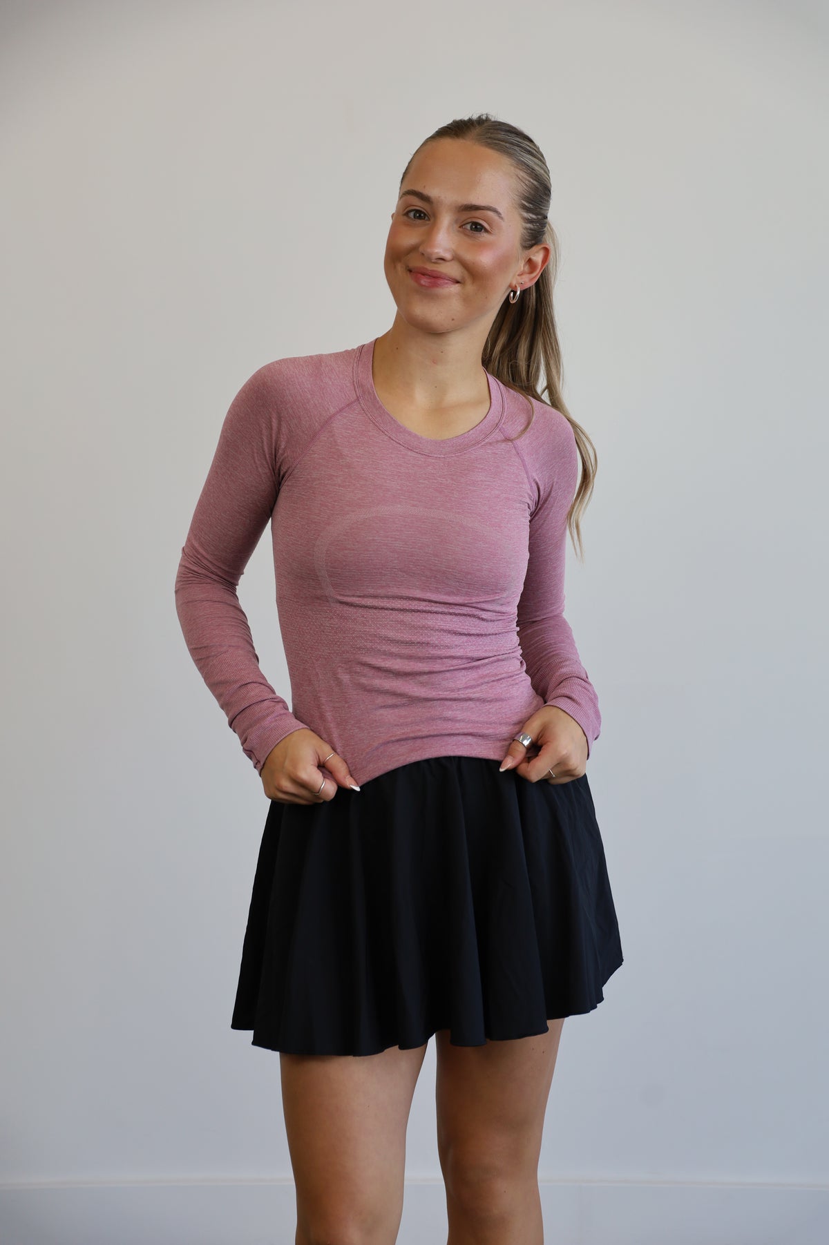 lululemon - size 4