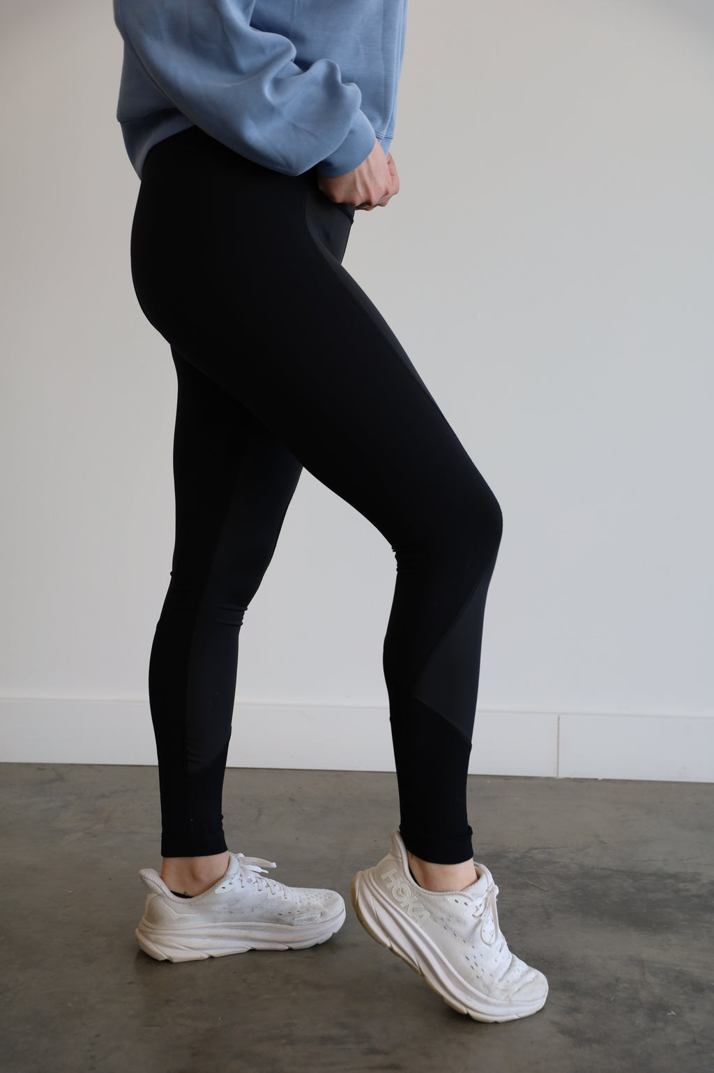 lululemon - size 8