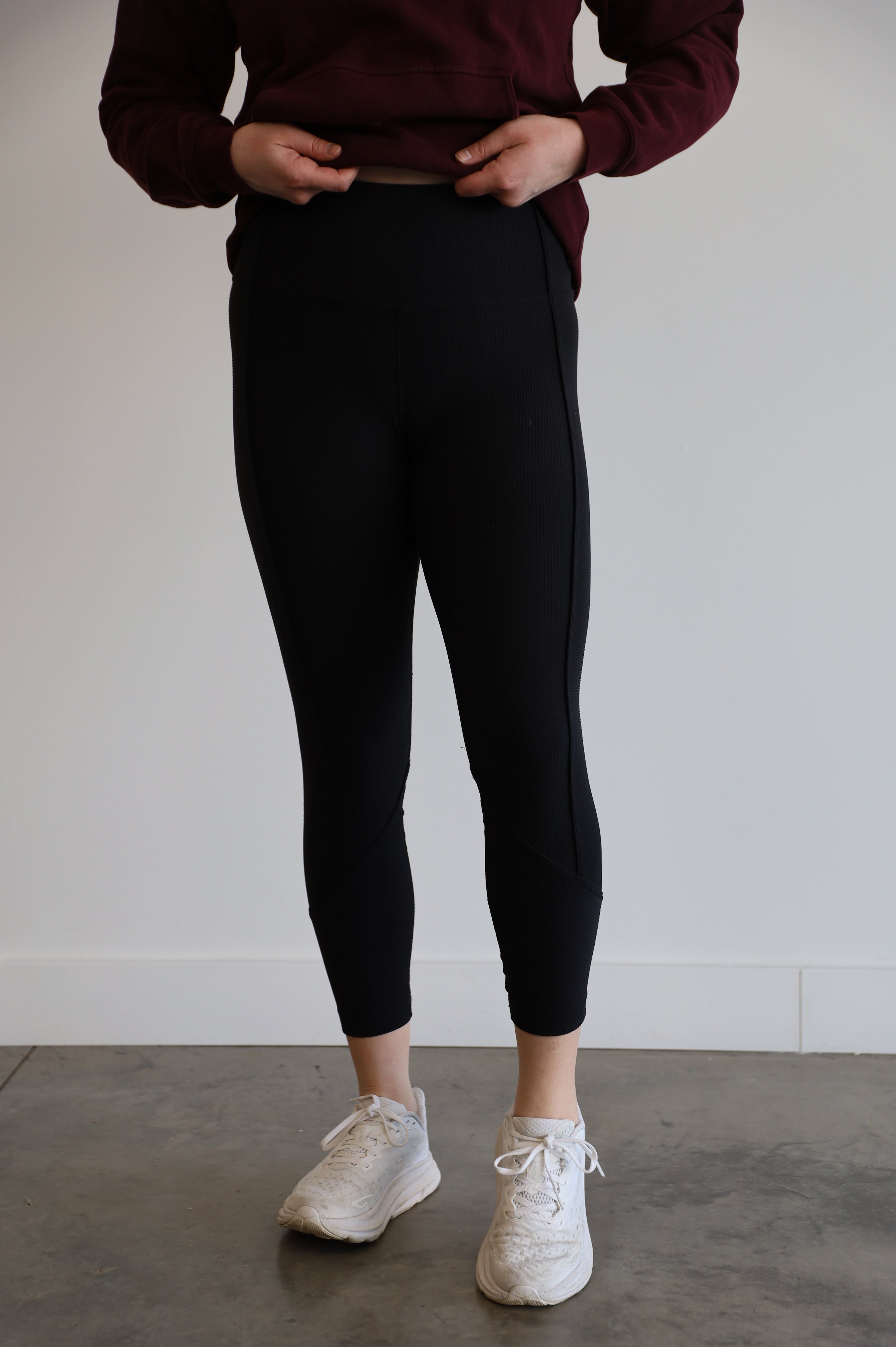 lululemon - size 6
