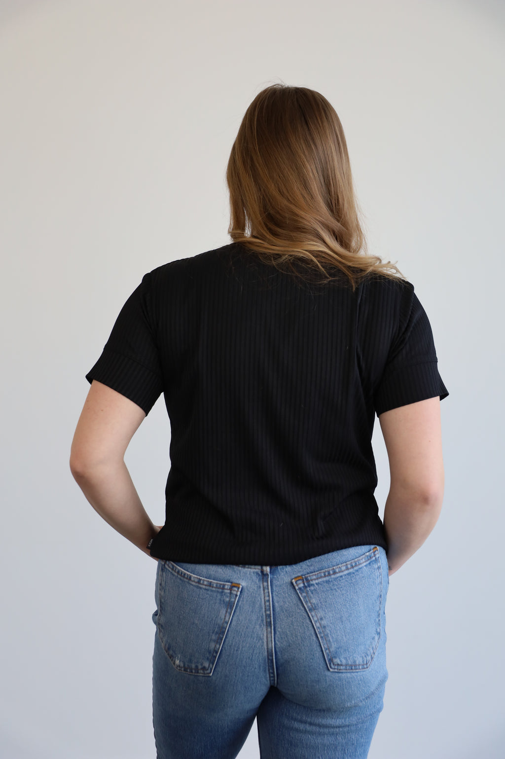 t-shirt - large